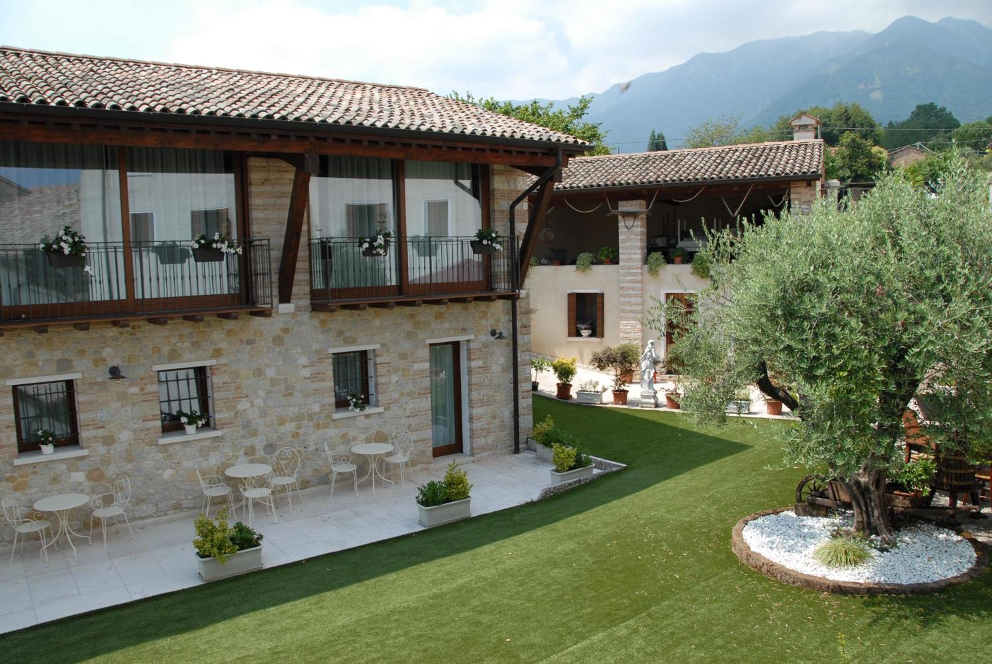 B&B Al Fienile Paderno del Grappa Exterior foto